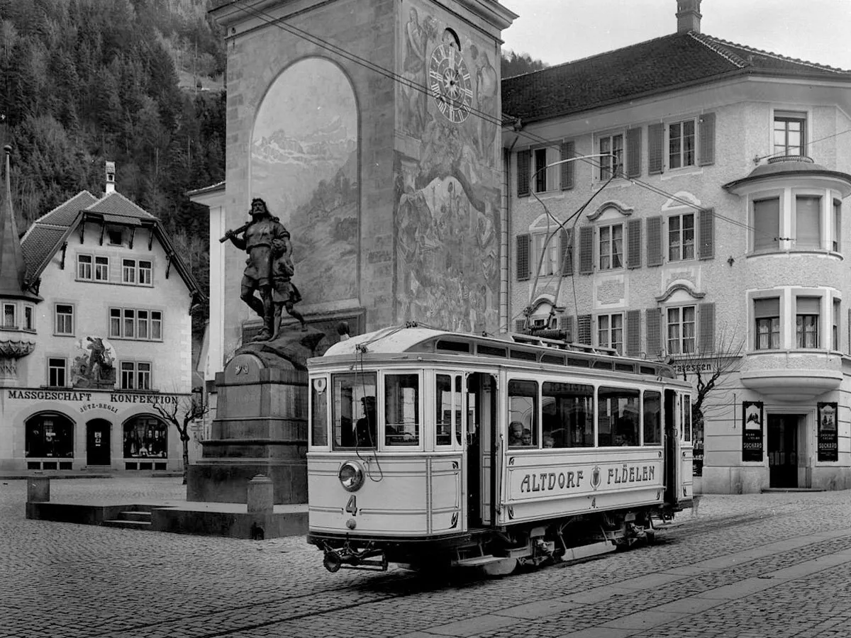 4 Altdorfer Tram