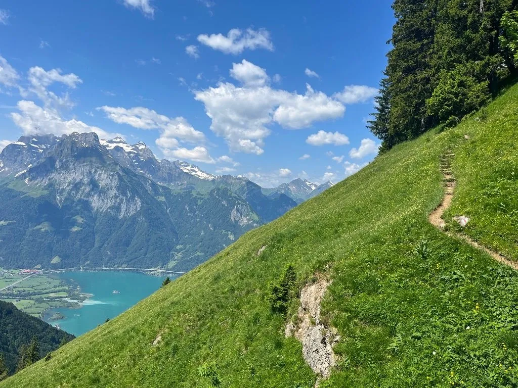 Auf den Spuren der Wildheuer im Rophaiengebiet
